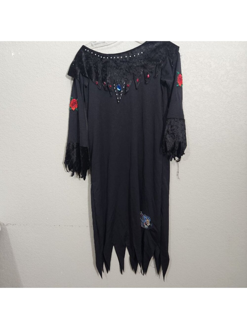 Black Gothic Costume Dress Large Velvet Rose Dragon Embroidery Rhinestone